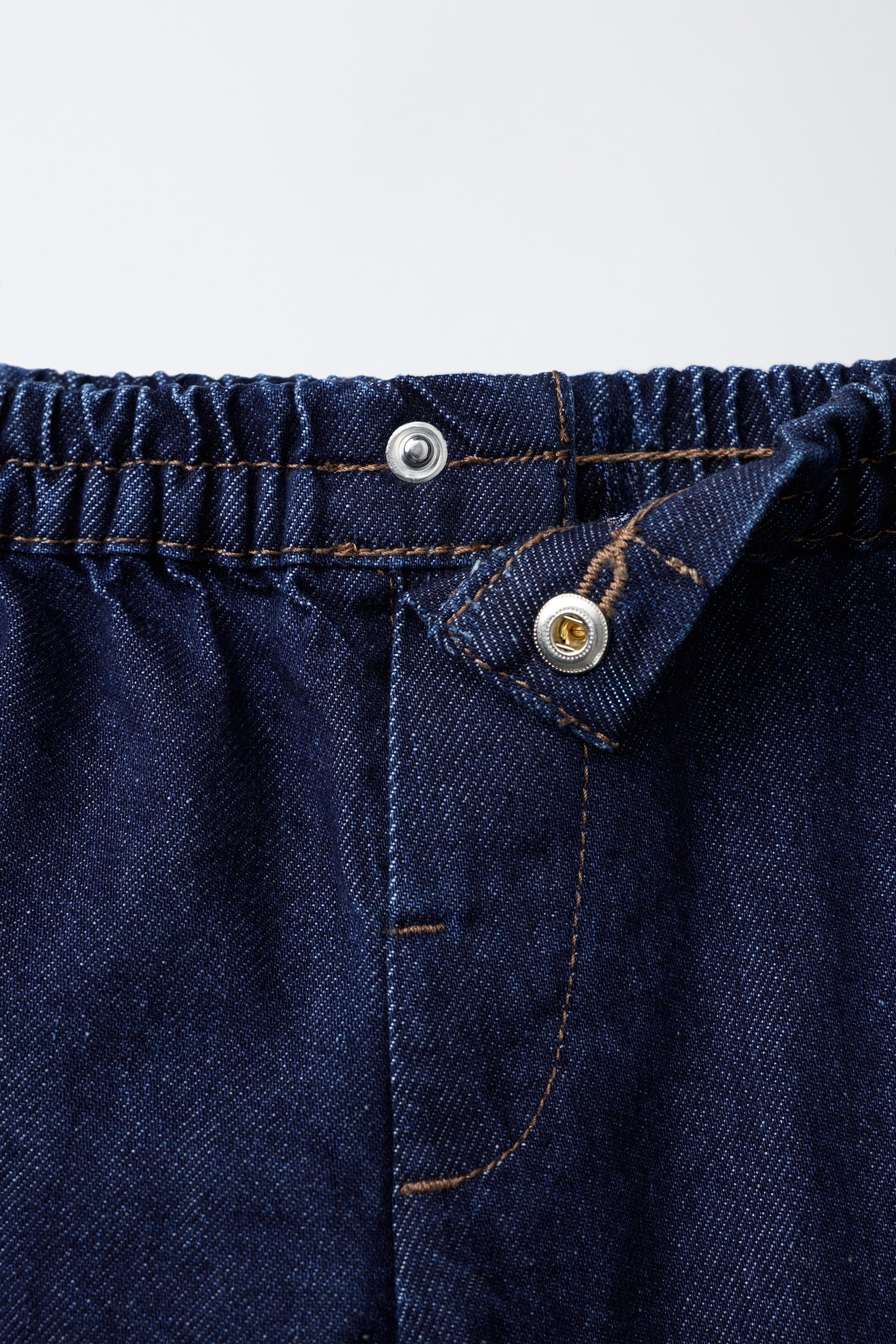 STITCHED BAGGY JEANS